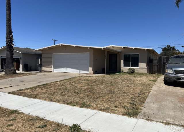 Property at 1455 Marin Ave, Salinas, CA 93906, 3 beds, 1.5 baths