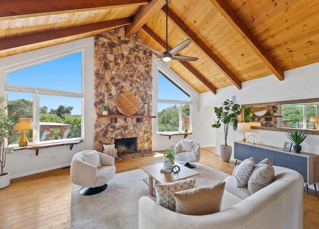 Property at 19250 Reavis Way, Salinas, CA 93907, 4 beds, 3.5 baths