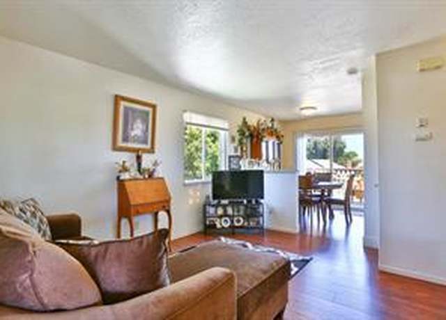 Property at 326 Central Ave, Salinas, CA 93901, 8 beds, 6 baths