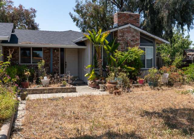 Property at 3890 Linton Ct, San Jose, CA 95121, 4 beds, 2 baths