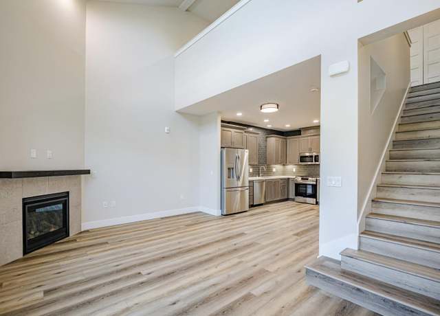 Property at 136 Aptos Village Way #3, Aptos, CA 95003, 2 beds, 2 baths