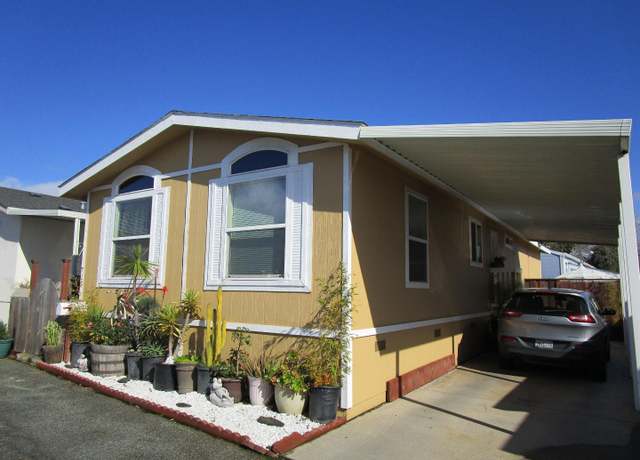 Property at 49 Blanca Ln #715, Watsonville, CA 95076, 3 beds, 2 baths