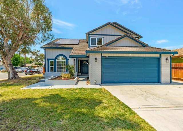 Property at 235 N 1st St, Los Banos, CA 93635, 4 beds, 3 baths