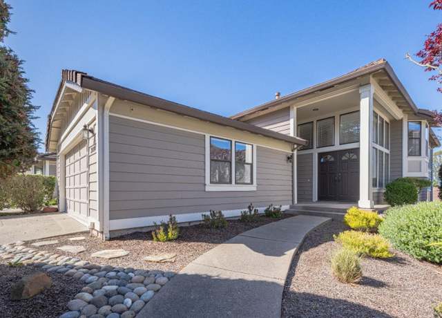 Property at 3008 Ransford Cir, Pacific Grove, CA 93950, 3 beds, 3 baths