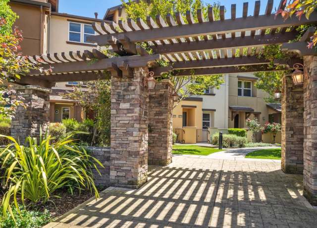 Property at 25478 Huntwood Ave, Hayward, CA 94544, 3 beds, 3 baths