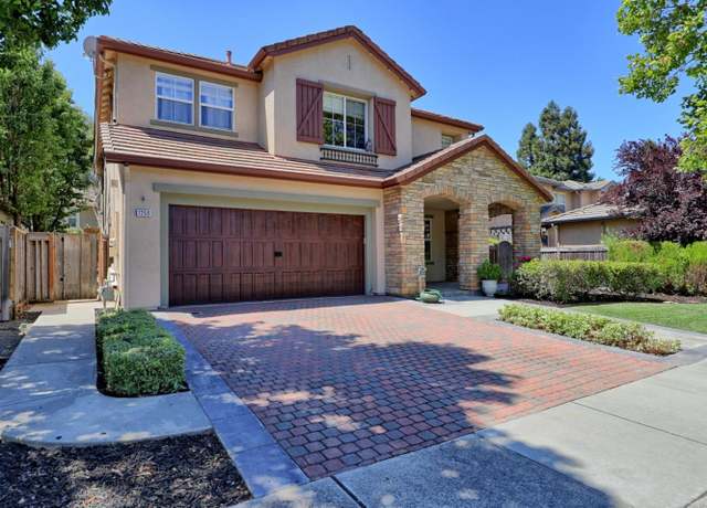 Property at 1250 Sunrise Dr, Gilroy, CA 95020, 5 beds, 3 baths