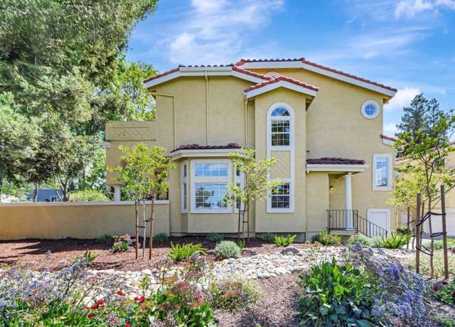 Property at 10 Tyrella Ct, Mountain View, CA 94043, 3 beds, 2.5 baths