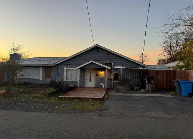Property at 1059 Nevada Ave, Oroville, CA 95965, 9 beds, 3.5 baths
