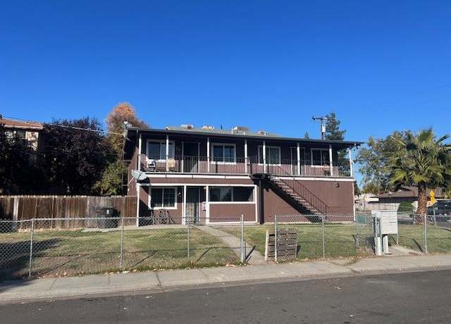 Property at 2915 Pixie Dr, Stockton, CA 95203, 6 beds, 3 baths