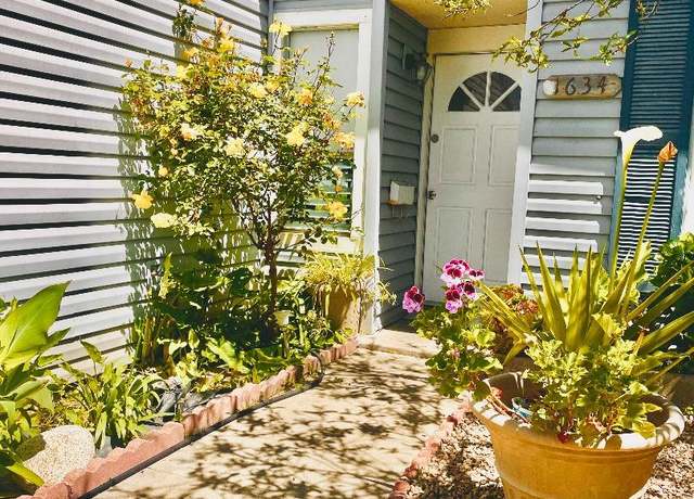Property at 1634 Cuevas Cir, Salinas, CA 93906, 3 beds, 2 baths