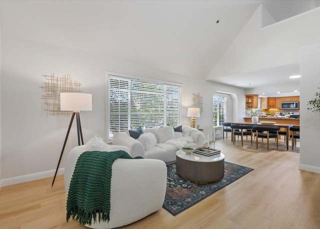 Property at 10090 Pasadena Ave Unit B4, Cupertino, CA 95014, 3 beds, 3 baths