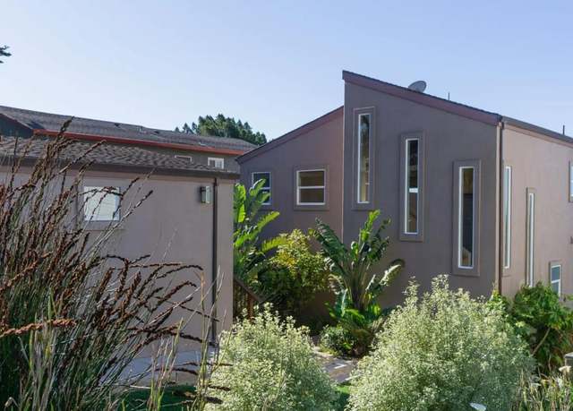 Property at 810 Buena Vista St, Moss Beach, CA 94038, 3 beds, 2.5 baths