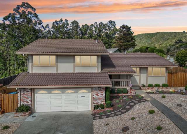 Property at 908 Park Pacifica Ave, Pacifica, CA 94044, 4 beds, 2.5 baths