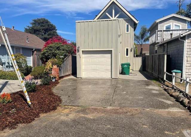 Property at 410 35th Ave, Santa Cruz, CA 95062, 2 beds, 2.5 baths