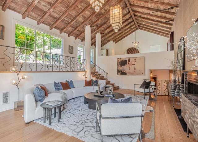 Property at 1021 Merner Rd, Hillsborough, CA 94010, 5 beds, 4.5 baths