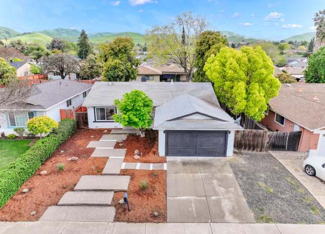 Property at 948 Golden Leaf Way, Pittsburg, CA 94565, 3 beds, 2 baths
