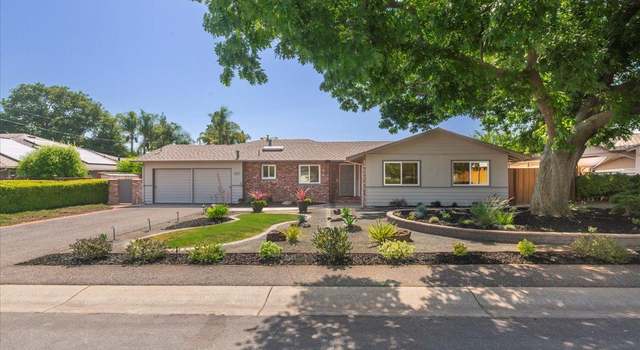 Photo of 539 Los Ninos Way, Los Altos, CA 94022