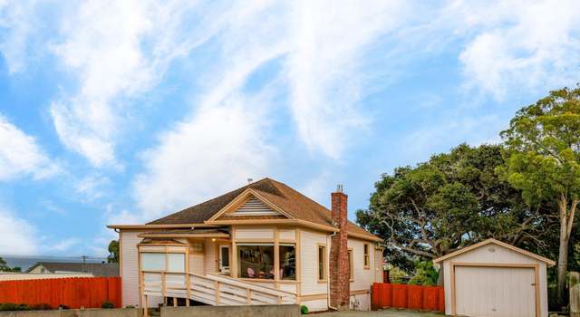 Photo of 307 Fountain Ave, Pacific Grove, CA 93950