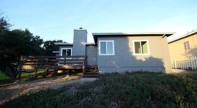 Photo of 320 HILLCREST Ave, Marina, CA 93933