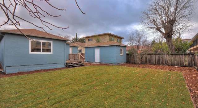 Photo of 326 MCEVOY St, Redwood City, CA 94061