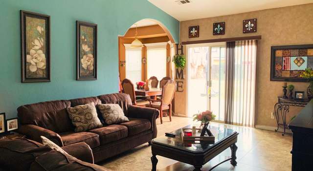 Photo of 530 Cabernet St, Los Banos, CA 93635