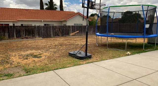 Photo of 530 Cabernet St, Los Banos, CA 93635