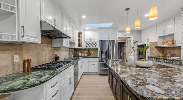 Photo of 22562 Alcalde Rd, Cupertino, CA 95014