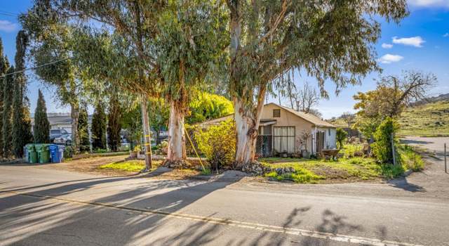 Photo of 330 Tilton Ave, Morgan Hill, CA 95037