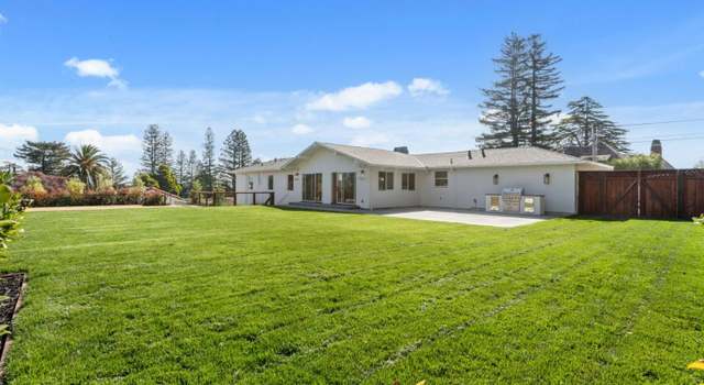Photo of 1024 La Cuesta Rd, Hillsborough, CA 94010