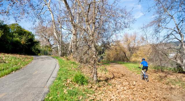 Photo of 6673 MOUNT HOLLY Dr, San Jose, CA 95120