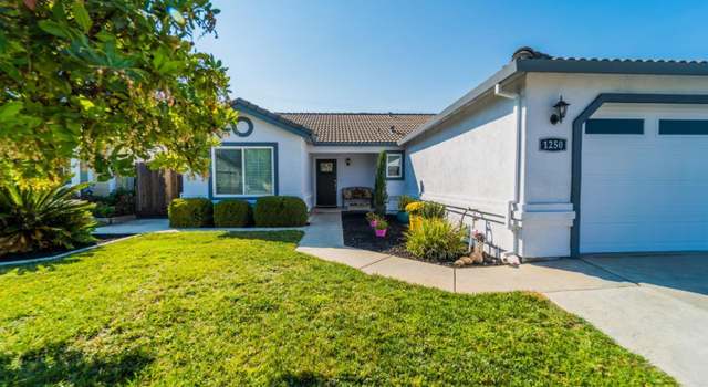 Photo of 1250 Alder St, Hollister, CA 95023