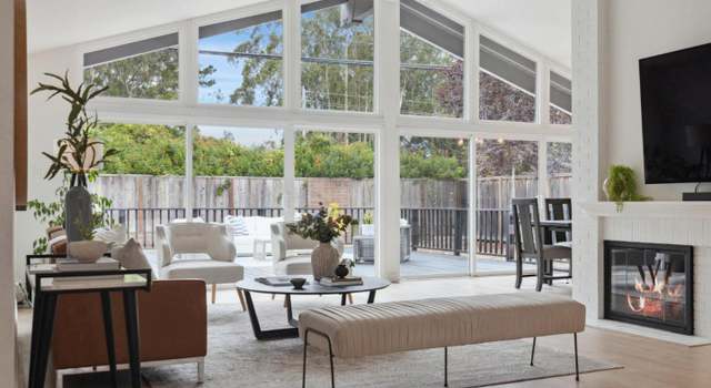 Photo of 2016 Avignon Pl, Half Moon Bay, CA 94019