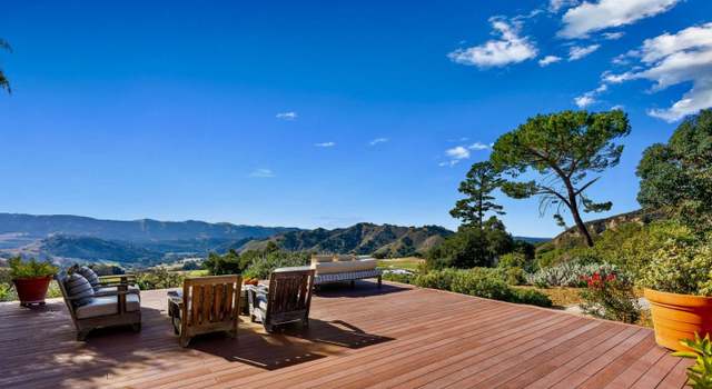 Photo of 17755 Corral Del Cielo Rd, Corral De Tierra, CA 93908