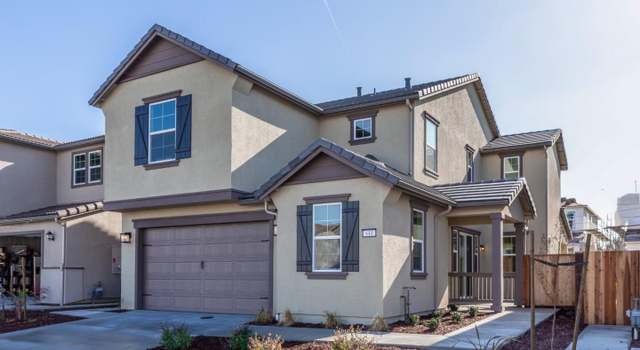 Photo of 641 Navarra Way, Hollister, CA 95023