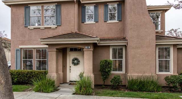 Photo of 449 Whisman Park Dr, Mountain View, CA 94043