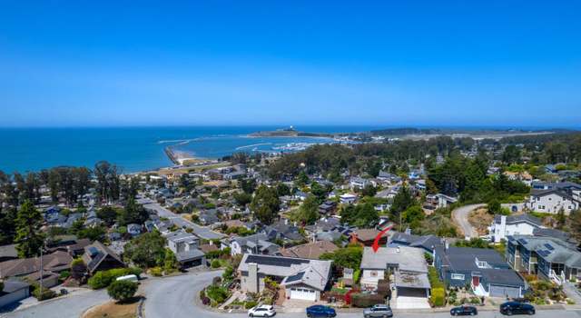 Photo of 215 El Granada Blvd, Half Moon Bay, CA 94019