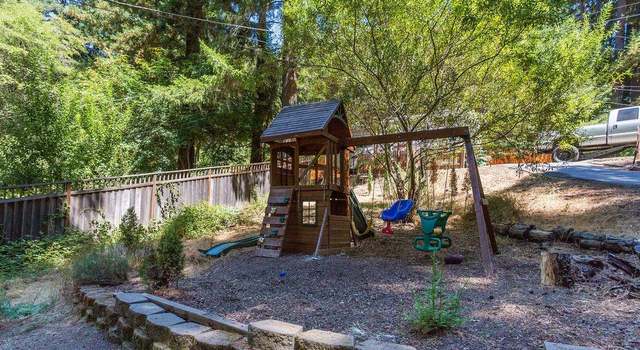 Photo of 221 Huckleberry Ln, Boulder Creek, CA 95006