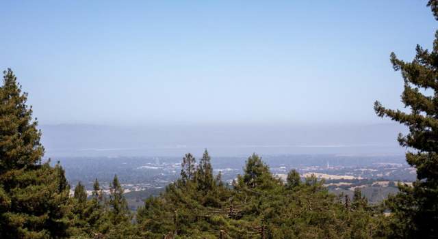 Property at 125 Grandview Dr, WOODSIDE, CA 94062, 3 beds, 3 baths