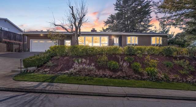 Photo of 2066 Queens Ln, San Mateo, CA 94402