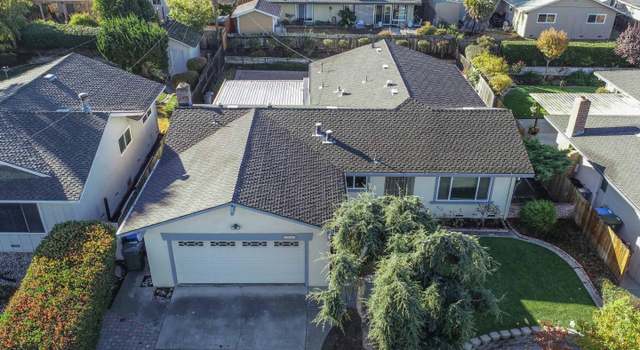 Photo of 1321 Gloria Dr, Hollister, CA 95023