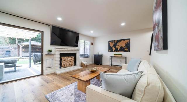Photo of 2327 17th Ave, Santa Cruz, CA 95062