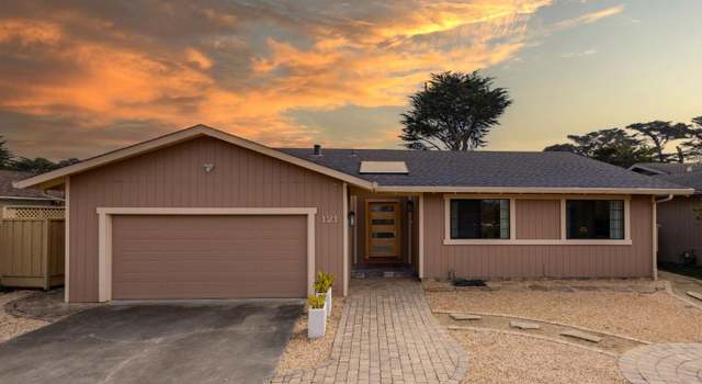 Photo of 121 Arbor Ln, Moss Beach, CA 94038
