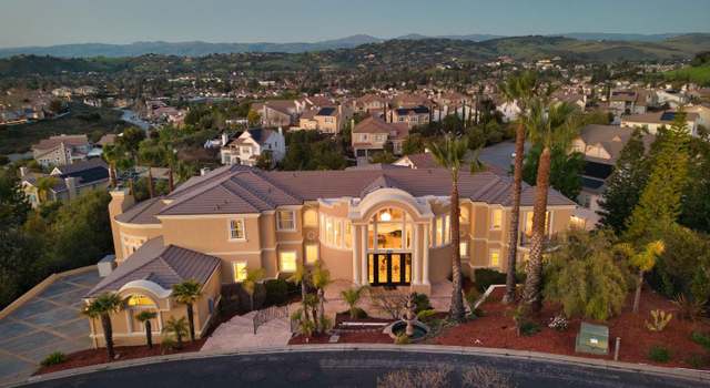 Photo of 7184 Glenview Dr, San Jose, CA 95120