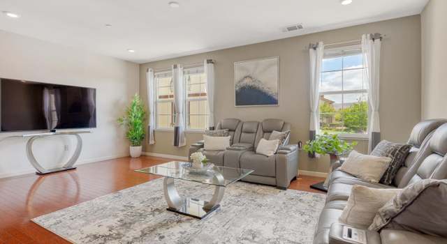 Photo of 990 Vida Larga Loop, Milpitas, CA 95035