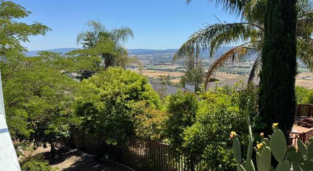 Photo of 3230 Oak View Ln, Morgan Hill, CA 95037