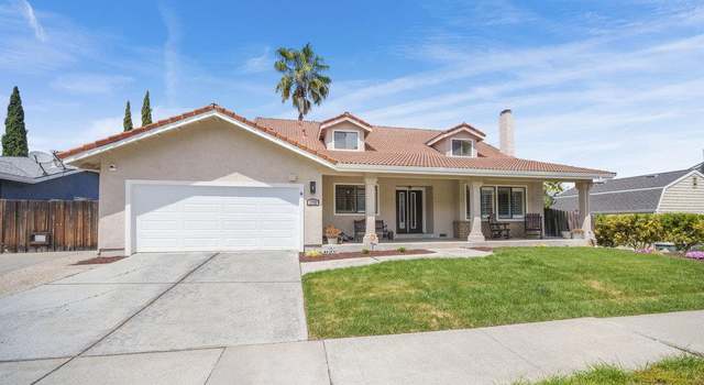 Photo of 1711 Mantelli Dr, Gilroy, CA 95020