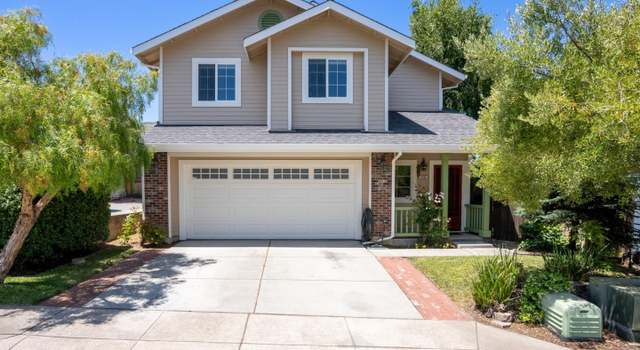 Photo of 115 Cherry Blossom Dr, Freedom, CA 95019