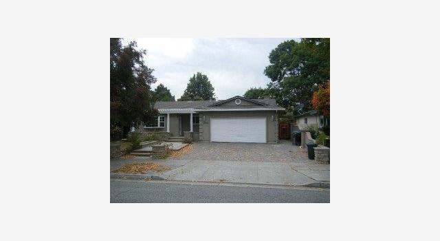 Photo of 1452 HILLSDALE Ave, San Jose, CA 95118