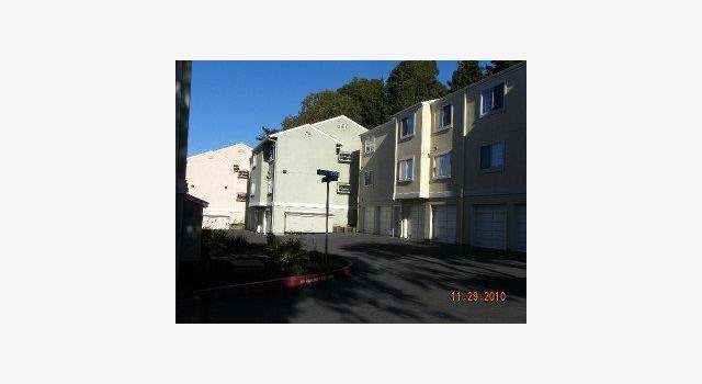 Photo of 1009 SAN ANTONIO Cir #320, Daly City, CA 94014