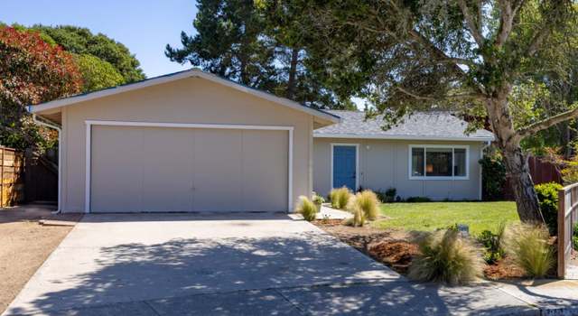 Photo of 3022 Westwood Ct, Marina, CA 93933